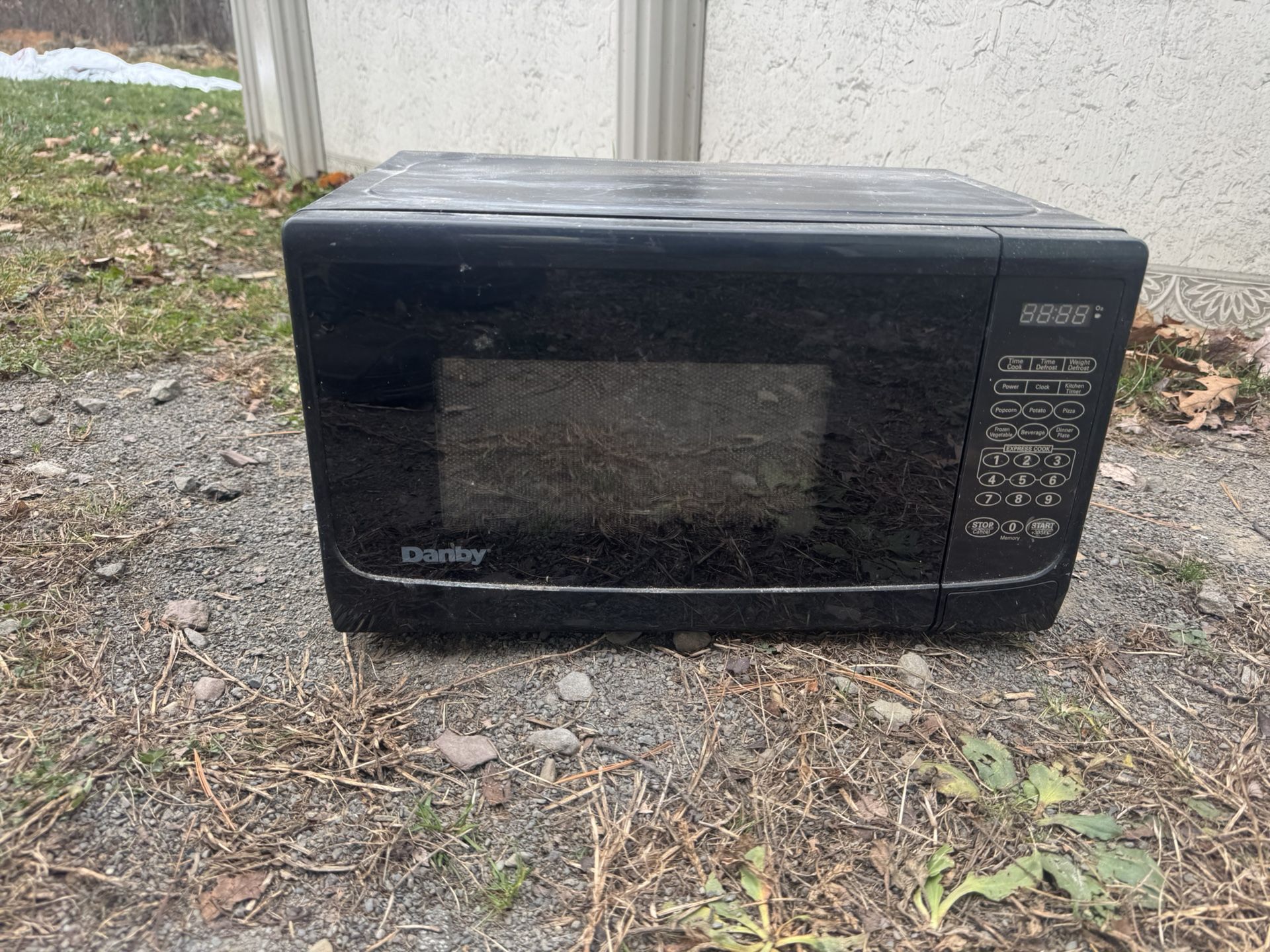 Microwave