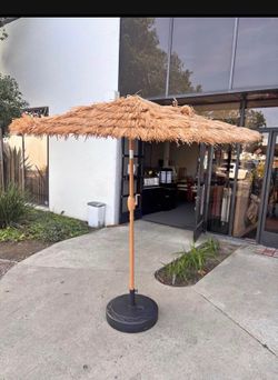 New 7.5’ Tiki Thatched Umbrella Hawaii Style