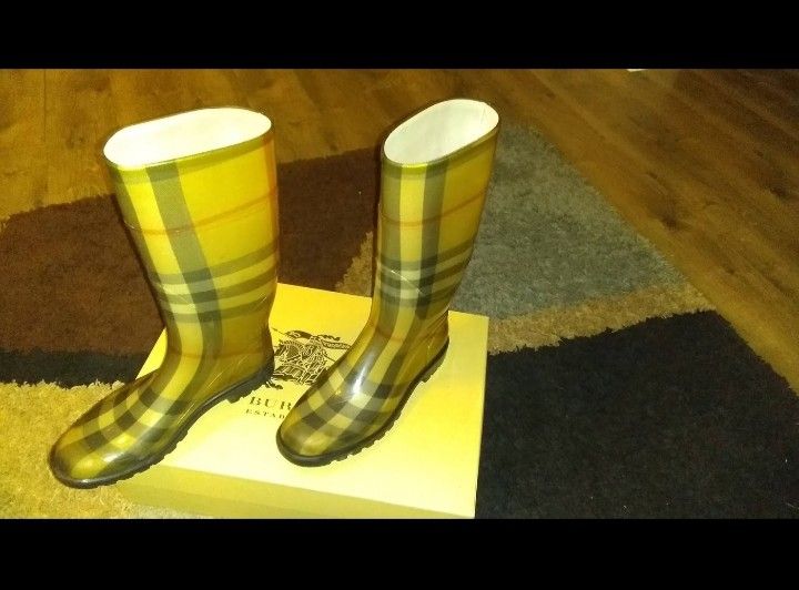 Waterproof "Women's Burberry Boots"