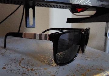 Burberry Sunglasses for Sale in Lake Elsinore CA OfferUp
