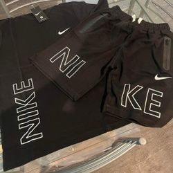 Hmu everything $50 ✅✅🔥🔥

Nike short sets sizes small left 

Nike sweatsuits sizes s,2x,3x