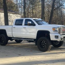 2015 GMC 2500 Denali