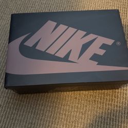 Brand New Jordan 1 Low Mocha 6.5y