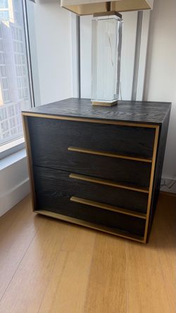Restoration hardware 2 nightstands
