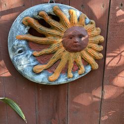 Sol Y Luna De Cemento