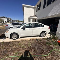 2011 ford focus 167k