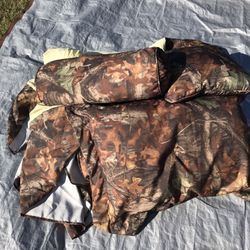 Twin size camo bedding from Bass Pro!