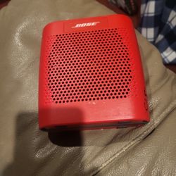 Bose SoundLink Color II Portable Bluetooth Speaker - Coral Red 