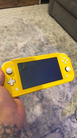 Nintendo Switch Lite Yellow with 256GB SD