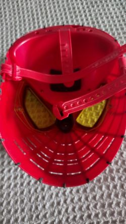 Spyder men mask it has sound