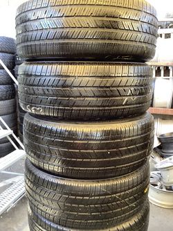 set of bridgestone tires.... size 235/55/18