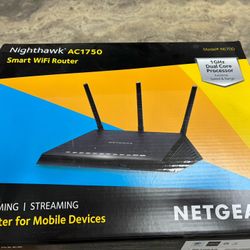 Nighthawk Router