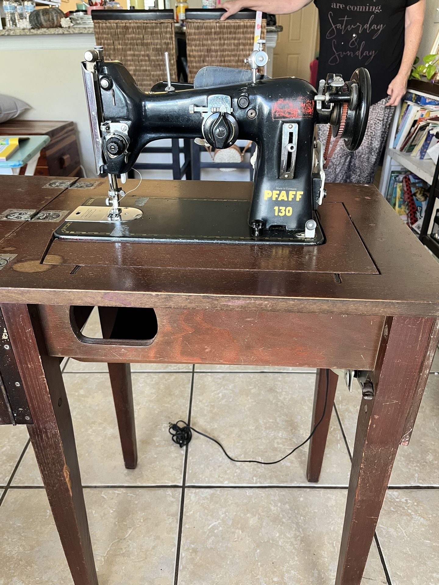 Antique Pfaff 130 Sewing Machine