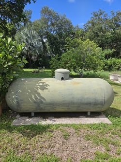 500 lb Propane Tank