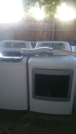 Gas Kenmore and washer in exellen condition delivery installed and parts everything for $650 30 days guarantee