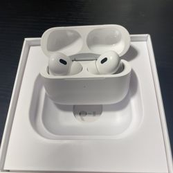 Apple AirPods Gen 2