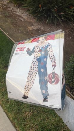 Clown custom