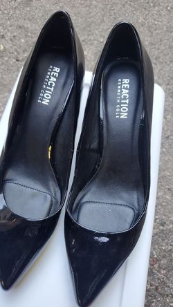 WOMENS SHOES