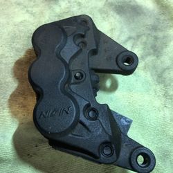 Front brake caliper 2004 Buell XB12S Lghtning