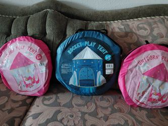 Kids play tents