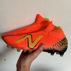 New Balance Hypoknit Cleats Size 7.5