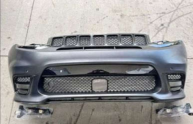 Trackhawk SRT-Style Front Bumper with Fog Lights
✅ Fitment: 2014–2021 compatible models