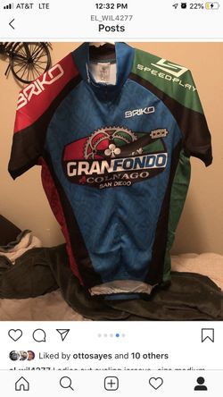 Ladies cycling jerseys