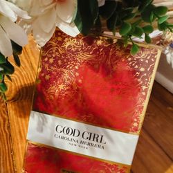 Good Girl Carolina Herrera