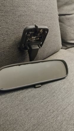 Toyota pickup 90-95 rear view mirror
