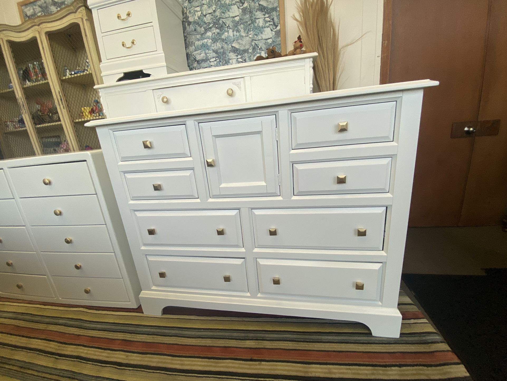Dresser
