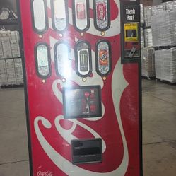 Máquina D Sodas  Y Snacks 