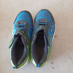 Light up kids shoes size 12