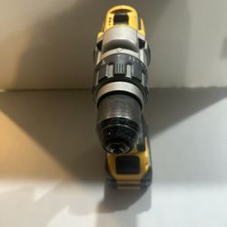 Dewalt 20V 1/2 Hammer Drill With Flexvolt 