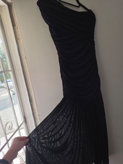 Black long should dress size medium