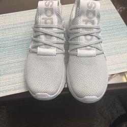 Adidas Women’s Size 8