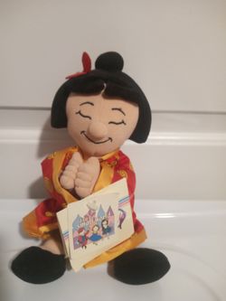 Disney Store Small World Chinese Kimono Doll 9" Bean Bag Body
