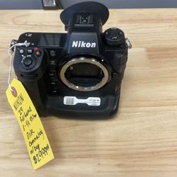 Nikkon z9 45megapixel  8-4k digital camera