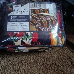 New Blanket Cal King 3 Piece Set Nice For 40.00 Need Gone