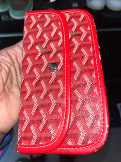 Goyard red