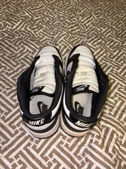 Nike panda dunks low size 5.5