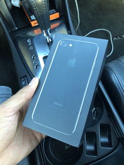 Cricket IPhone 7 128gb - NEW!!