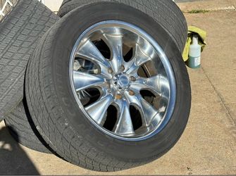 FREE DELIVERY 20” Aftermarket Chrome rims Used Tires 6x5.5 fits Toyota Chevy gmc trucks suv