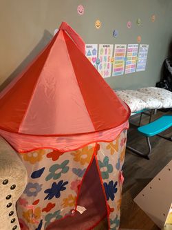 Kids tent
