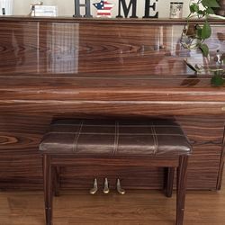 Samick Upright Piano