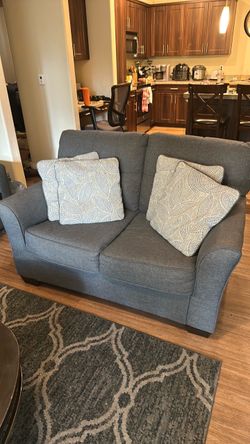 Gray Fabric Loveseat with Accent Pillows