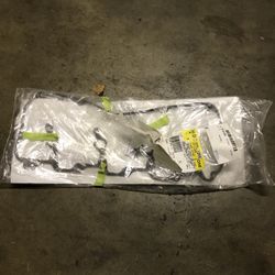 Valve cover gasket for duramax