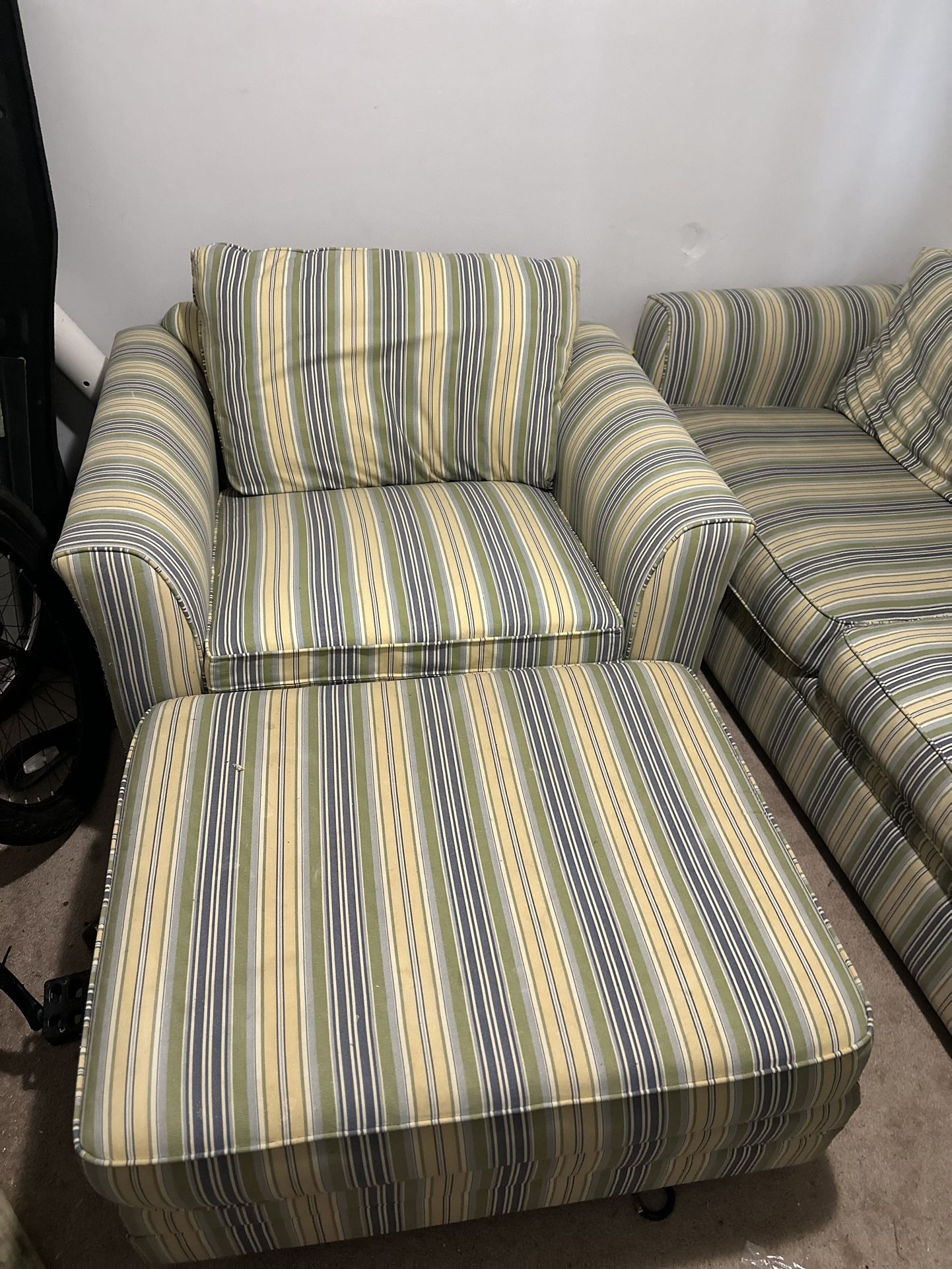 Couch & Matching Chair