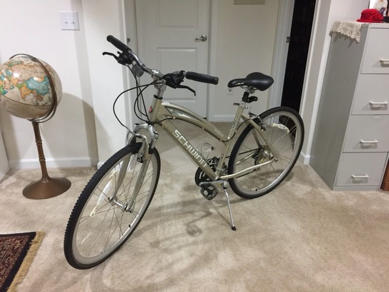 Schwinn Broadway Hydroformed women’s bike