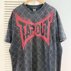 Vintage 2000’s TAP OUT Fighting All Over Print T-shirt 