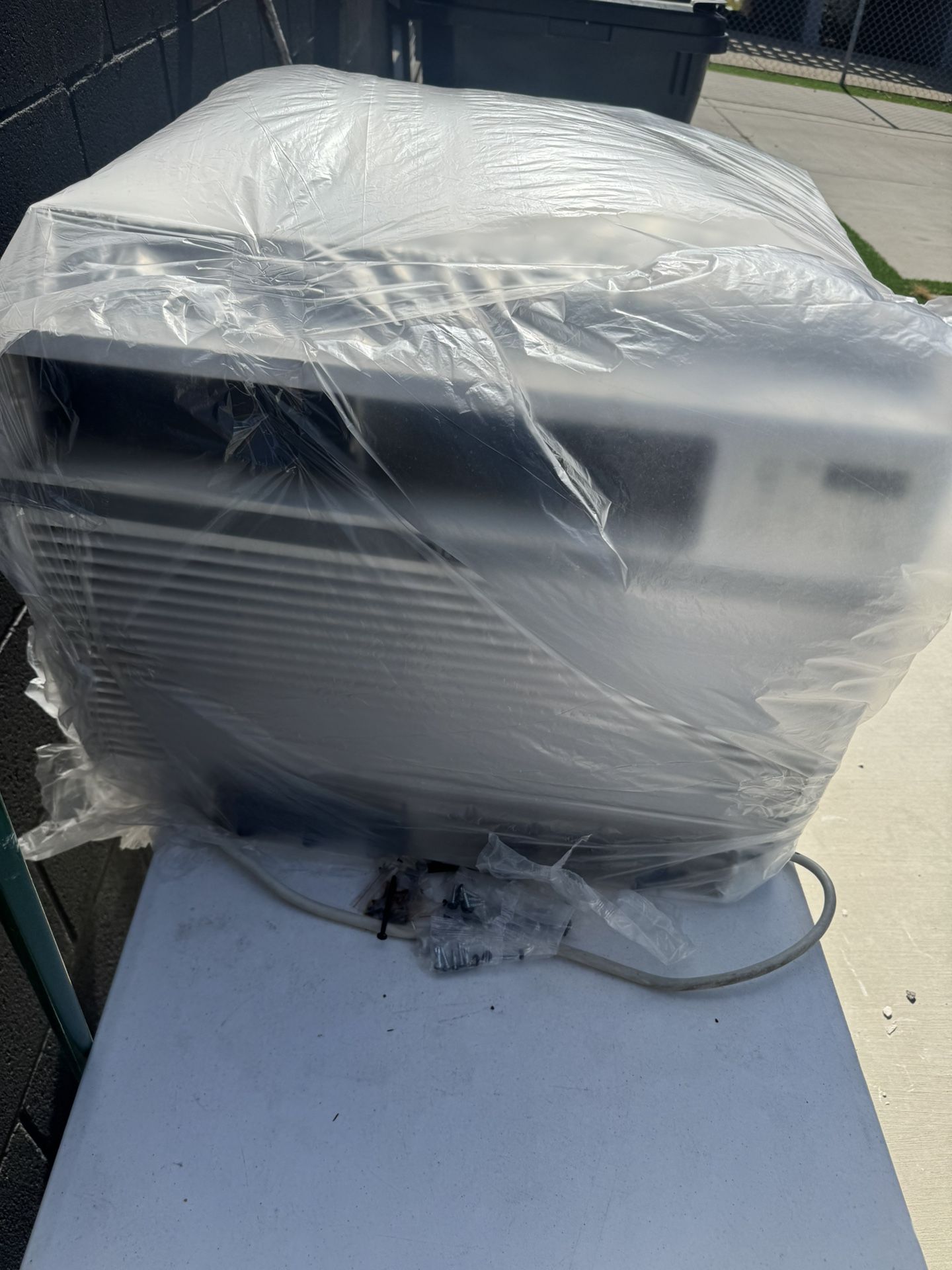 18k BTU Ac Unit